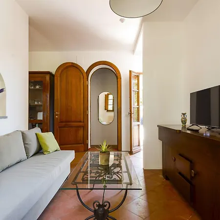 公寓 Hostly - Paradise Holiday House - Private Garden Mezzana (Pisa)