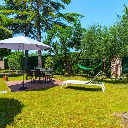公寓 Hostly - Paradise Holiday House - Private Garden *